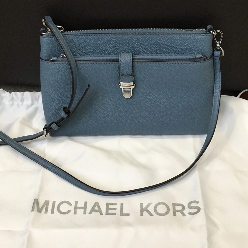 Michael Kors Large Studio Mercer Crossbody